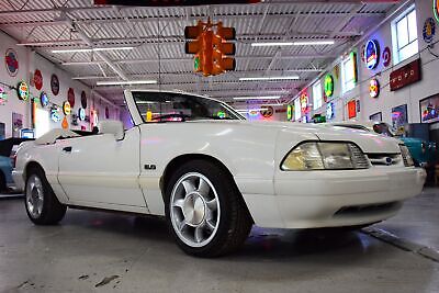 Ford-Mustang-1993-White-White-81562-12