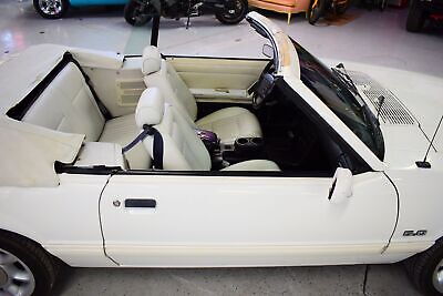 Ford-Mustang-1993-White-White-81562-15