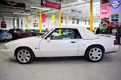 Ford-Mustang-1993-White-White-81562-3