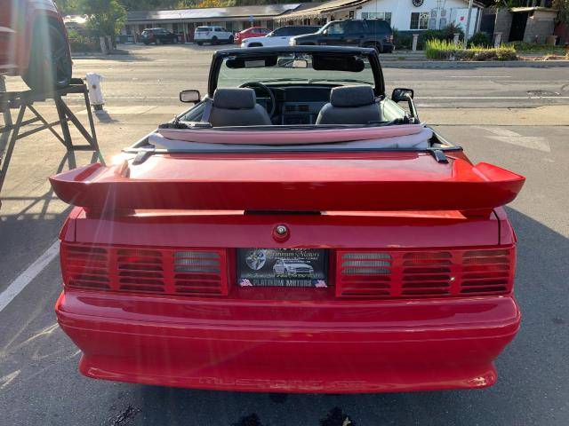 Ford-Mustang-1993-red-61815-4