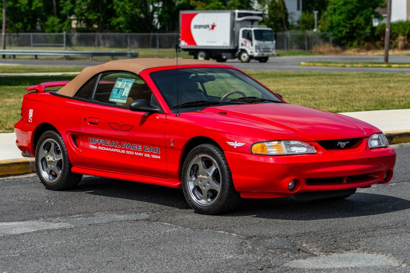 Ford-Mustang-1994-Red-Saddle-698-1