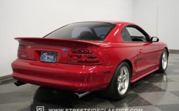 Ford-Mustang-1995-Red-Black-79019-10