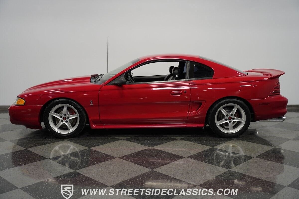 Ford-Mustang-1995-Red-Black-79019-2