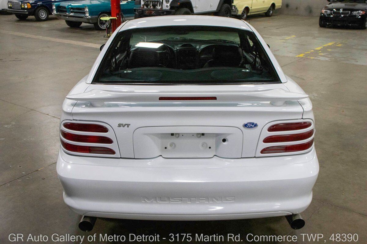 Ford-Mustang-1995-White-Black-212102-4