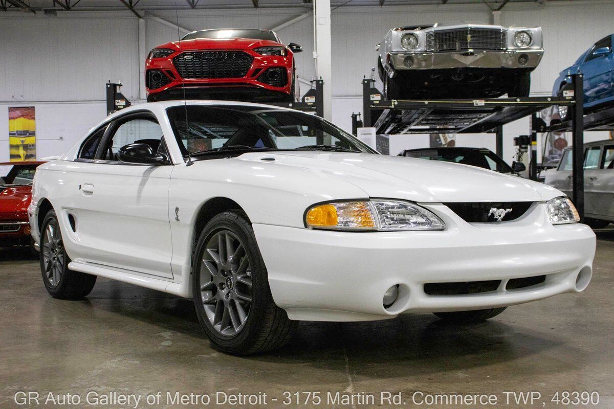 Ford-Mustang-1995-White-Black-212102-9