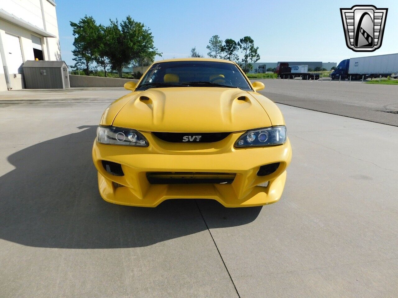 Ford-Mustang-1995-Yellow-Black-174335-2