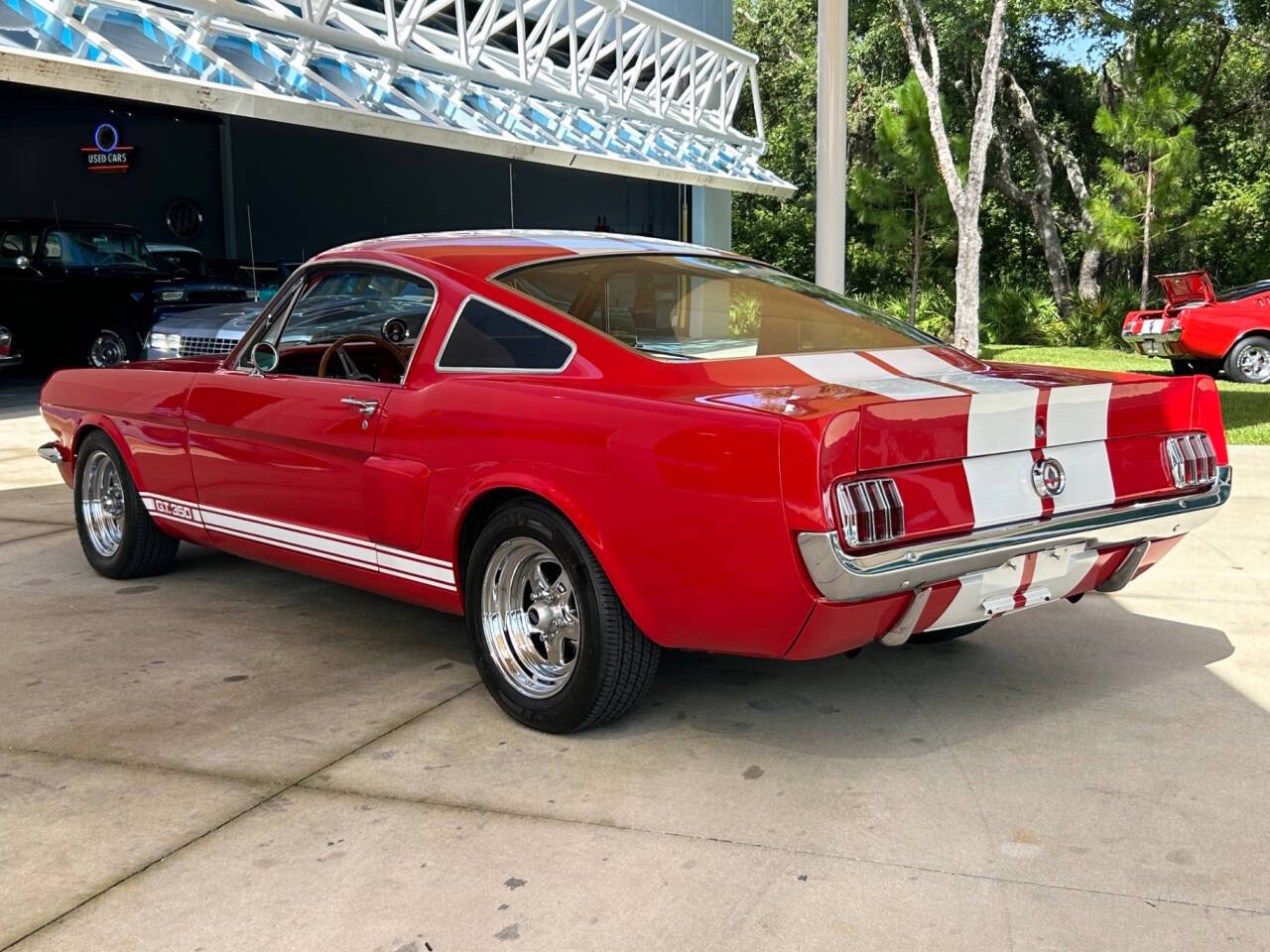 Ford-Mustang-Break-1965-Red-Red-41634-10