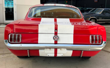 Ford-Mustang-Break-1965-Red-Red-41634-5