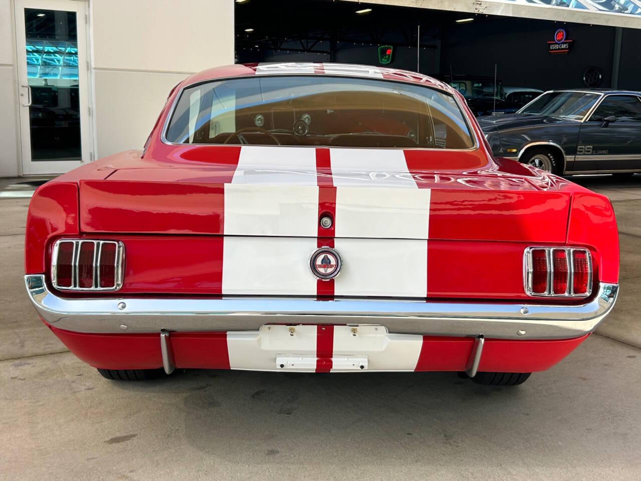 Ford-Mustang-Break-1965-Red-Red-41634-5