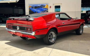 Ford-Mustang-Break-1971-Red-Red-124167-4