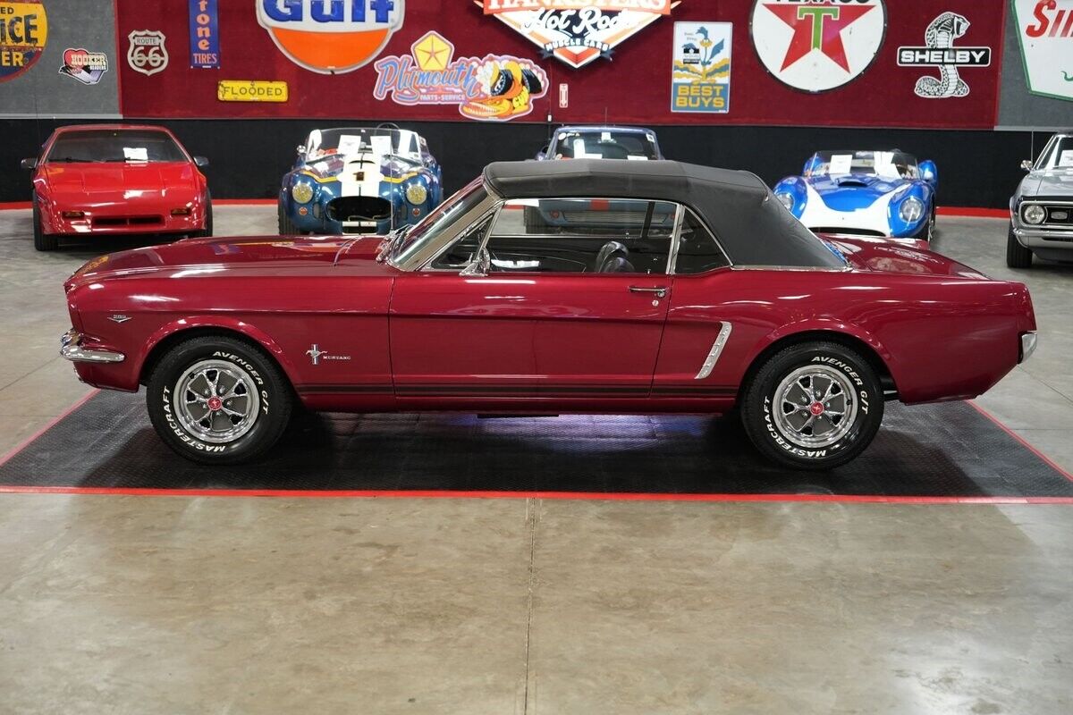 Ford-Mustang-Cabriolet-1965-Red-Black-0-19