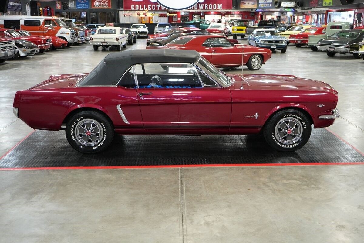 Ford-Mustang-Cabriolet-1965-Red-Black-0-23