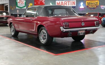 Ford-Mustang-Cabriolet-1965-Red-Black-0-28