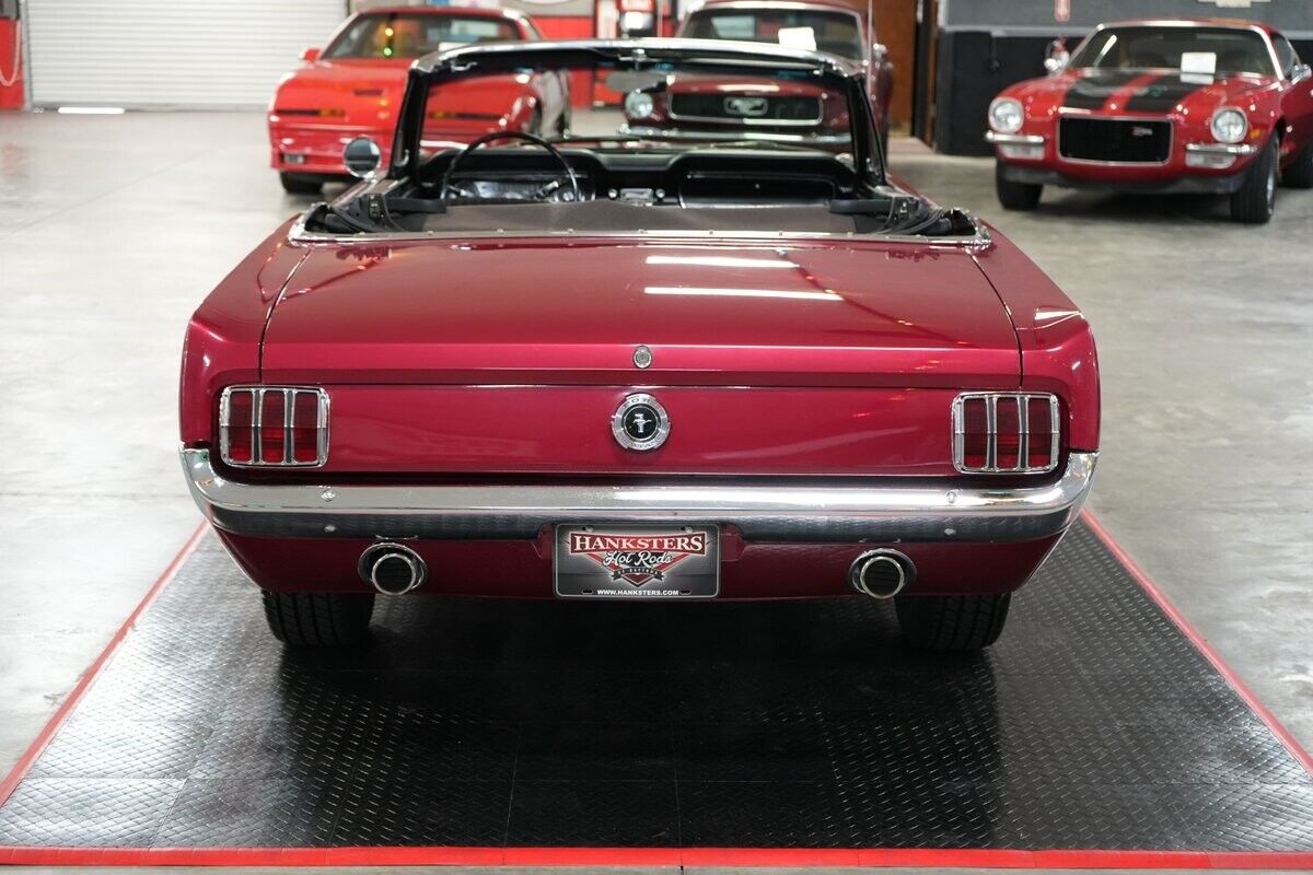 Ford-Mustang-Cabriolet-1965-Red-Black-0-4