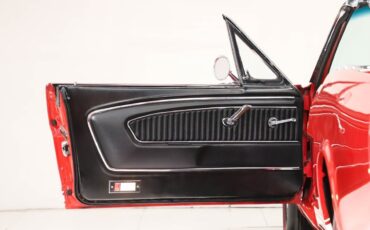 Ford-Mustang-Cabriolet-1965-Red-Black-0-6