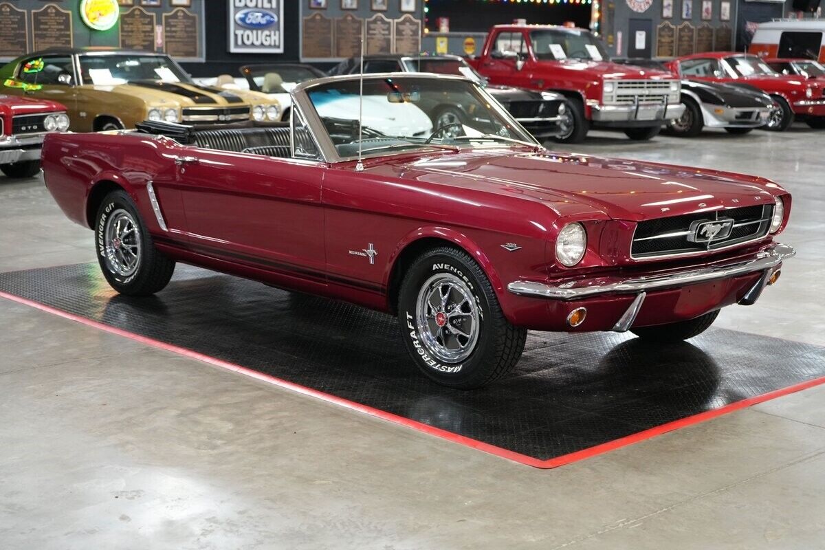 Ford-Mustang-Cabriolet-1965-Red-Black-0-7