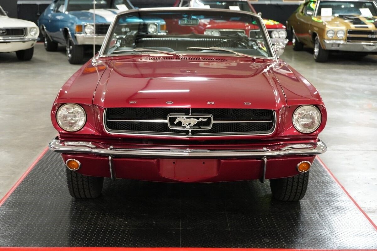 Ford-Mustang-Cabriolet-1965-Red-Black-0-8