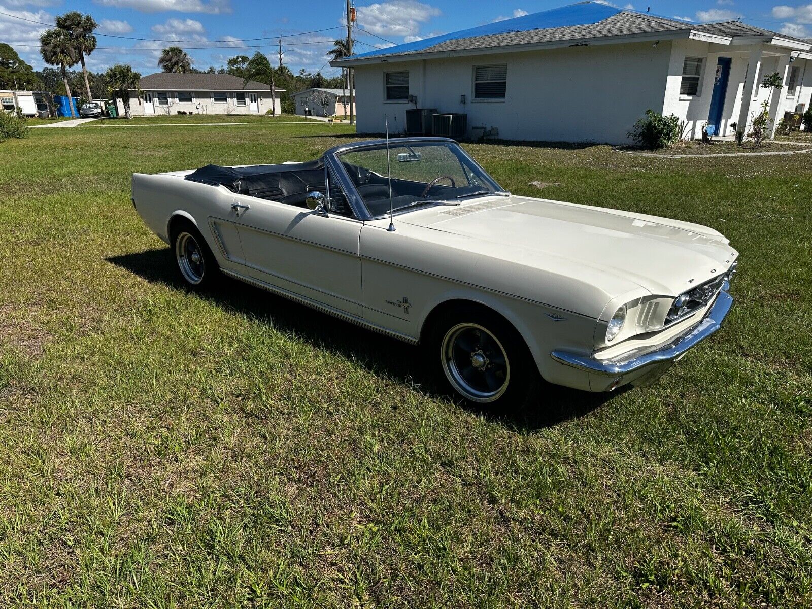 Ford-Mustang-Cabriolet-1965-White-21388-35