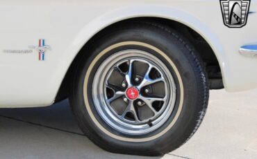 Ford-Mustang-Cabriolet-1965-White-Red-77442-10