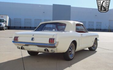 Ford-Mustang-Cabriolet-1965-White-Red-77442-4