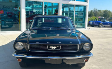 Ford-Mustang-Cabriolet-1966-Black-Black-129607-1