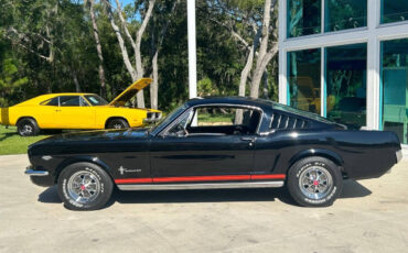 Ford-Mustang-Cabriolet-1966-Black-Black-129607-11