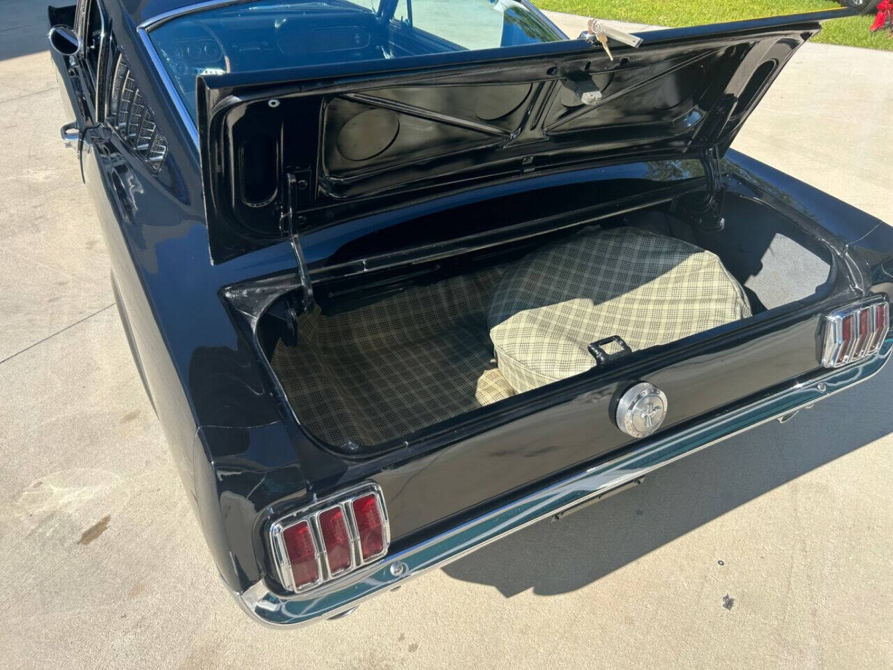 Ford-Mustang-Cabriolet-1966-Black-Black-129607-8