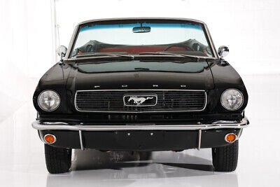 Ford-Mustang-Cabriolet-1966-Black-Red-0-2