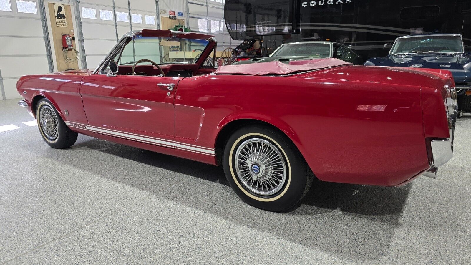 Ford-Mustang-Cabriolet-1966-Red-108743-6