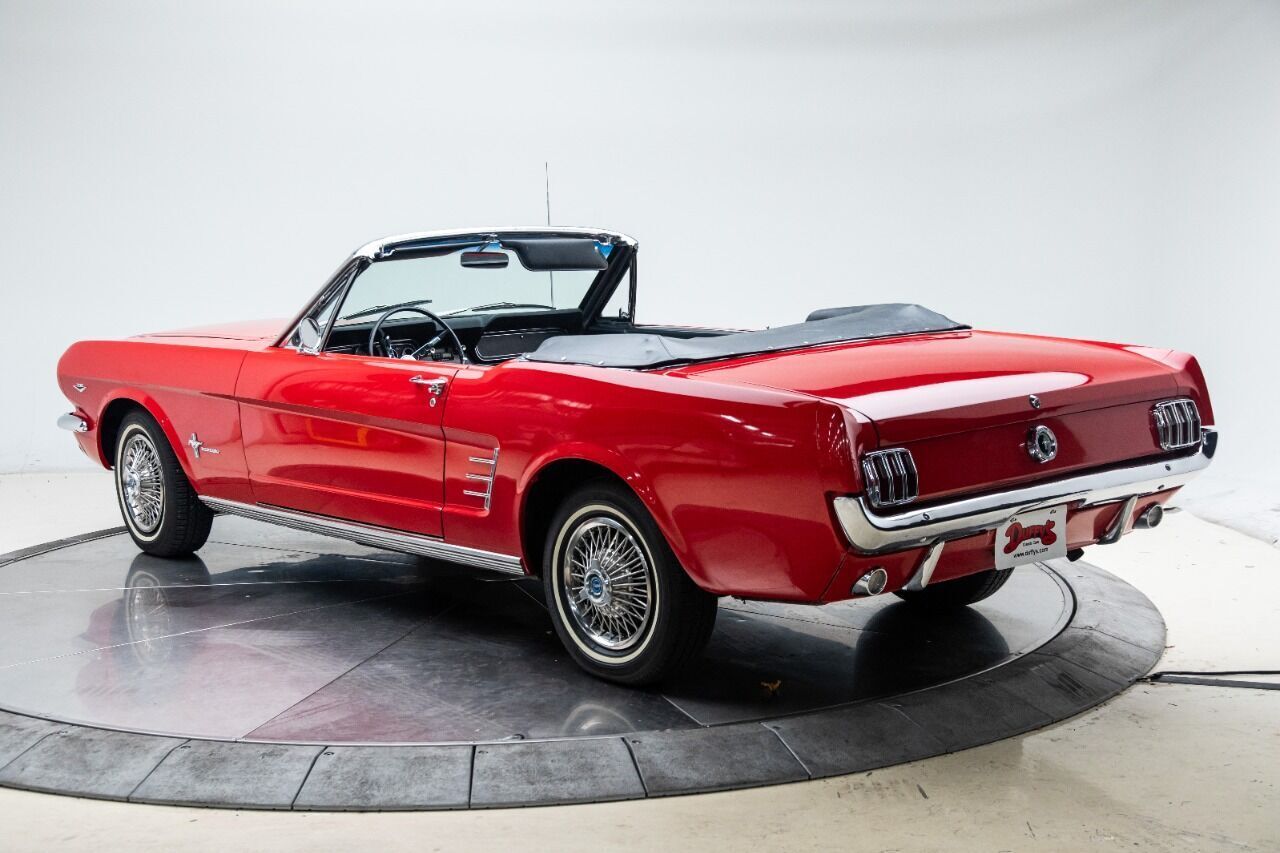 Ford-Mustang-Cabriolet-1966-Red-Black-105264-8