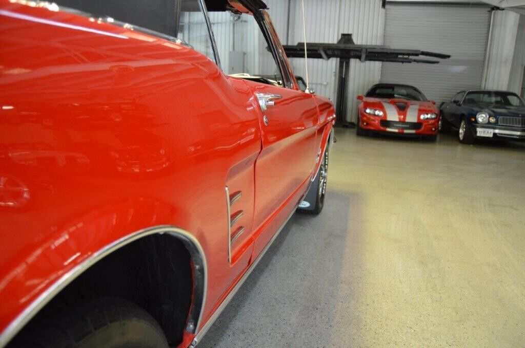 Ford-Mustang-Cabriolet-1966-Red-Black-115478-5