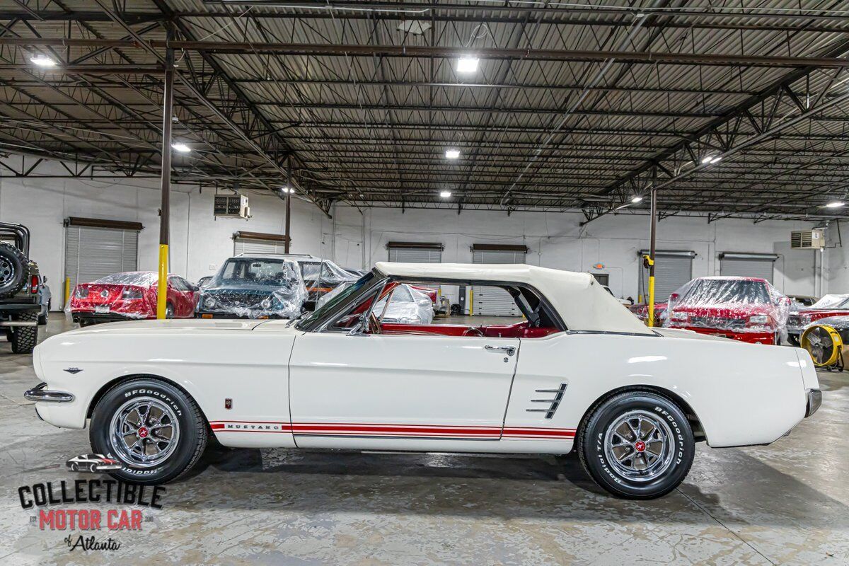 Ford-Mustang-Cabriolet-1966-White-Burgundy-34247-18