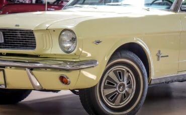 Ford-Mustang-Cabriolet-1966-Yellow-Black-141659-3