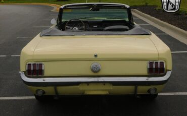 Ford-Mustang-Cabriolet-1966-Yellow-Black-33841-4