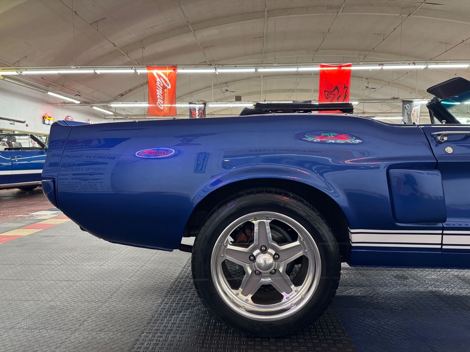 Ford-Mustang-Cabriolet-1967-Blue-Black-0-27