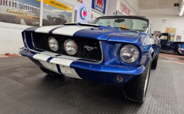 Ford-Mustang-Cabriolet-1967-Blue-Black-0-8