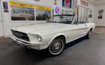 Ford-Mustang-Cabriolet-1967-White-Other-Color-0-1