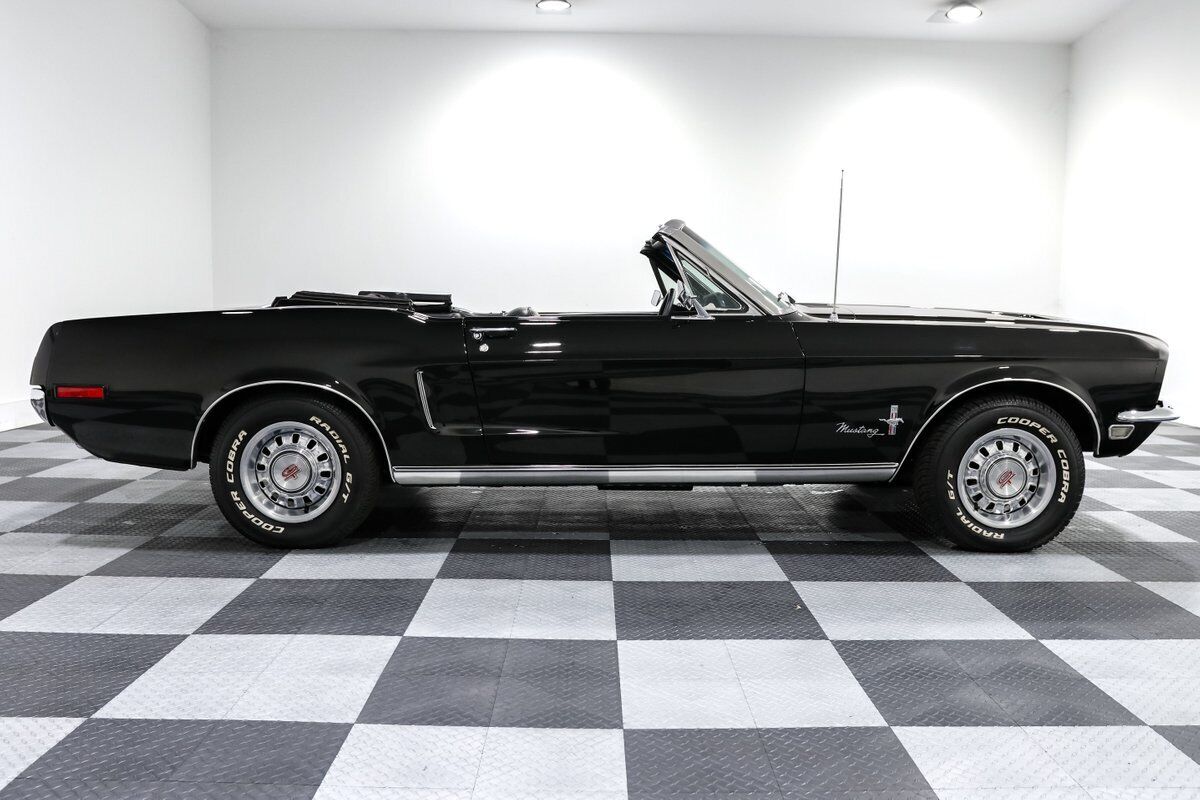 Ford-Mustang-Cabriolet-1968-Black-Black-146191-12