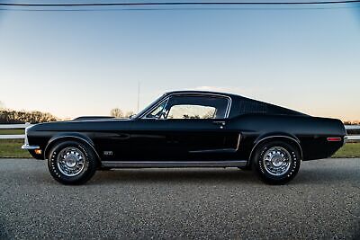 Ford-Mustang-Cabriolet-1968-Black-Red-107535-15