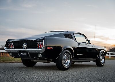 Ford-Mustang-Cabriolet-1968-Black-Red-107535-19