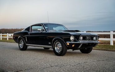 Ford-Mustang-Cabriolet-1968-Black-Red-107535-22