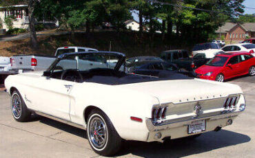 Ford-Mustang-Cabriolet-1968-White-Black-135722-1