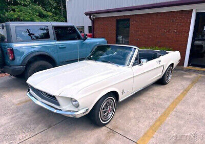 Ford-Mustang-Cabriolet-1968-White-Black-135722-5