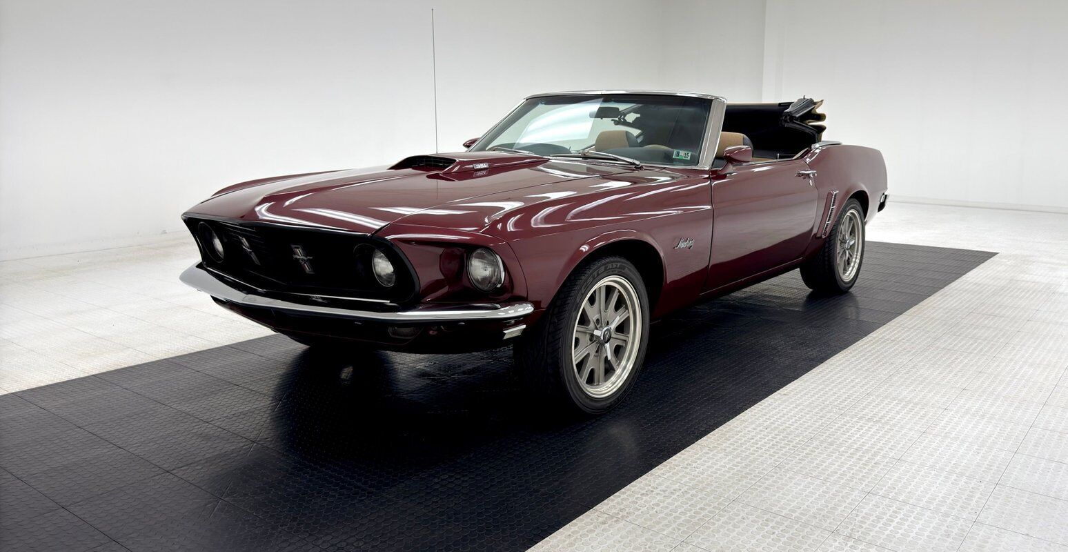 Ford-Mustang-Cabriolet-1969-Maroon-Black-2092-1