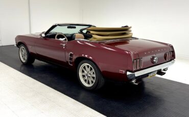 Ford-Mustang-Cabriolet-1969-Maroon-Black-2092-5