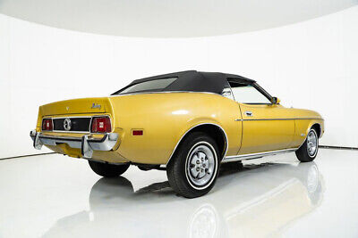 Ford-Mustang-Cabriolet-1973-Gold-Black-5452-9