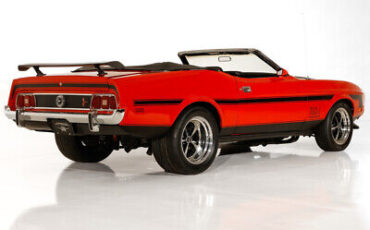 Ford-Mustang-Cabriolet-1973-Red-Black-0-2