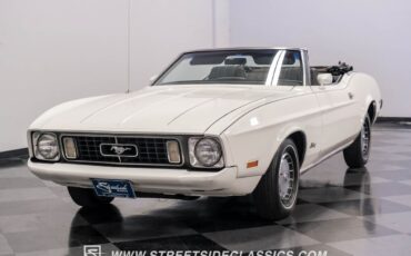 Ford-Mustang-Cabriolet-1973-White-Black-106059-5