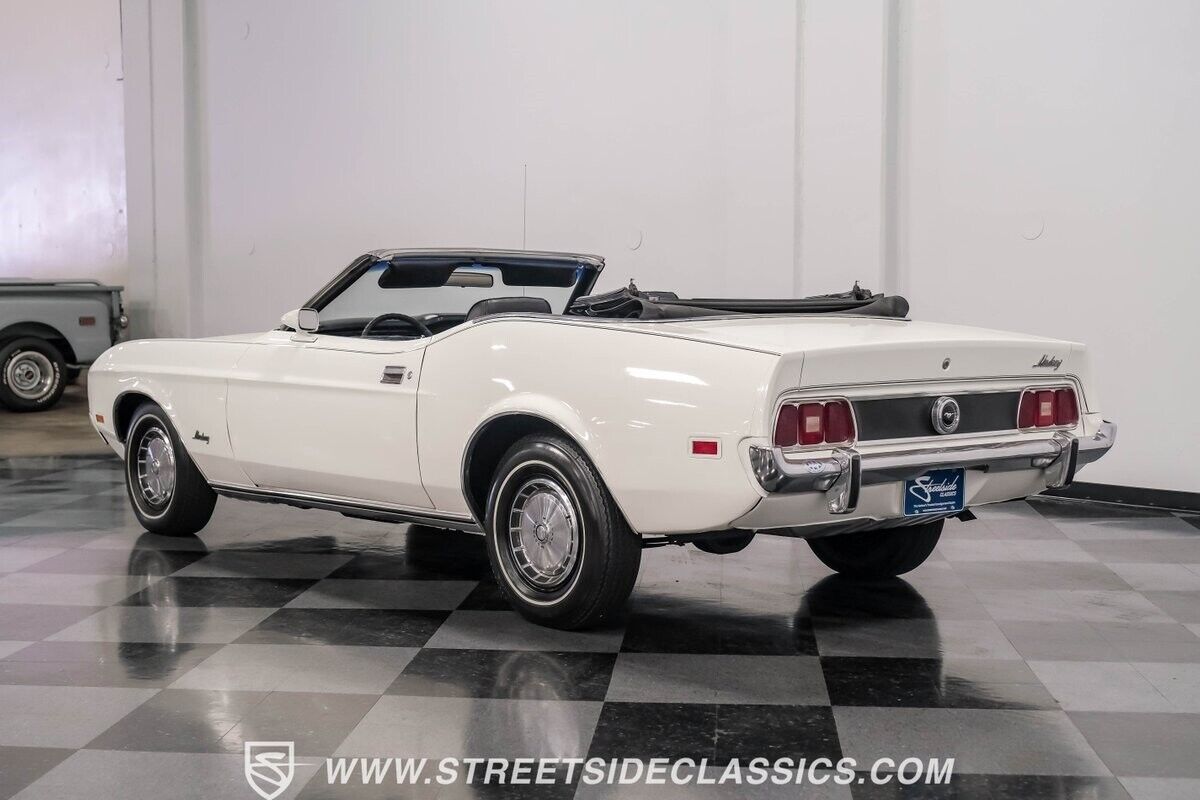 Ford-Mustang-Cabriolet-1973-White-Black-106059-9