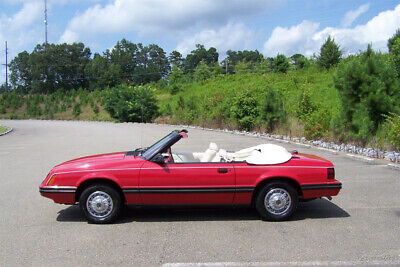 Ford-Mustang-Cabriolet-1983-Red-White-141862-7